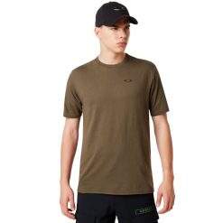camiseta con bandera si 8882X2397 Oakley ropa pincel oscuro