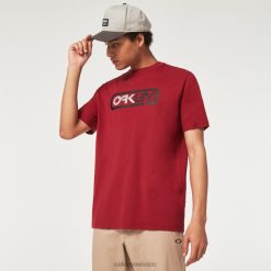 encerrado en camiseta b1b 8882X2377 Oakley ropa rojo hierro